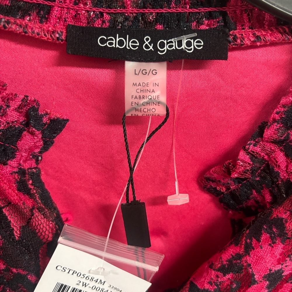 Cable & Gauge Pink and Black Floral Lace Blouse‎ - Picture 6 of 8